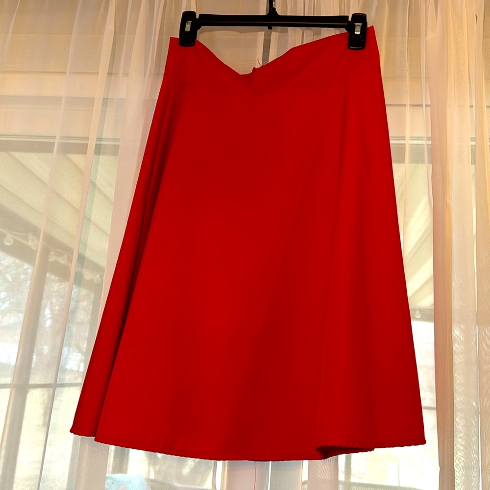 Red skirt